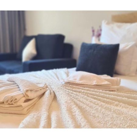 Rentalist Apartaments- Santa Catarina Porto Luaran gambar