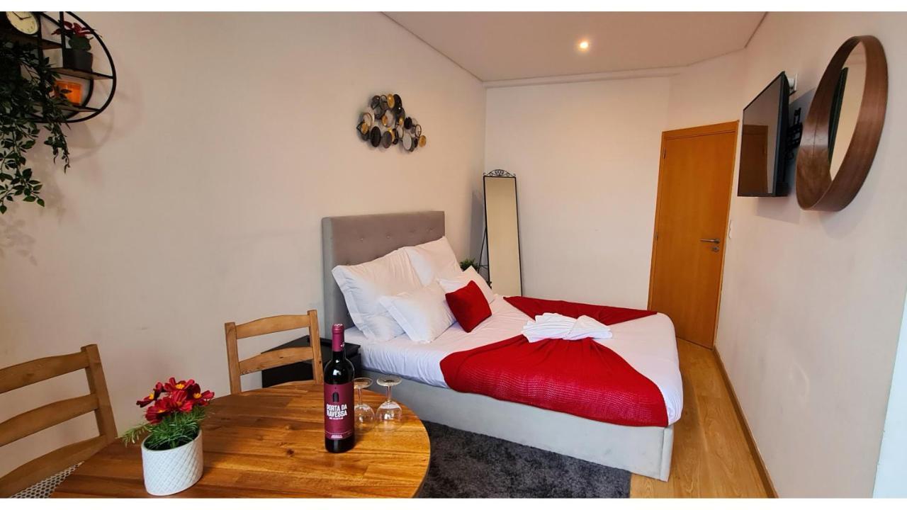 Rentalist Apartaments- Santa Catarina Porto Luaran gambar