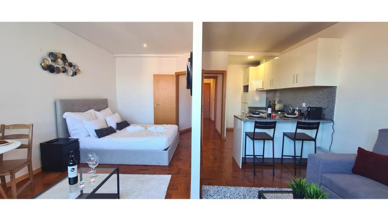 Rentalist Apartaments- Santa Catarina Porto Luaran gambar