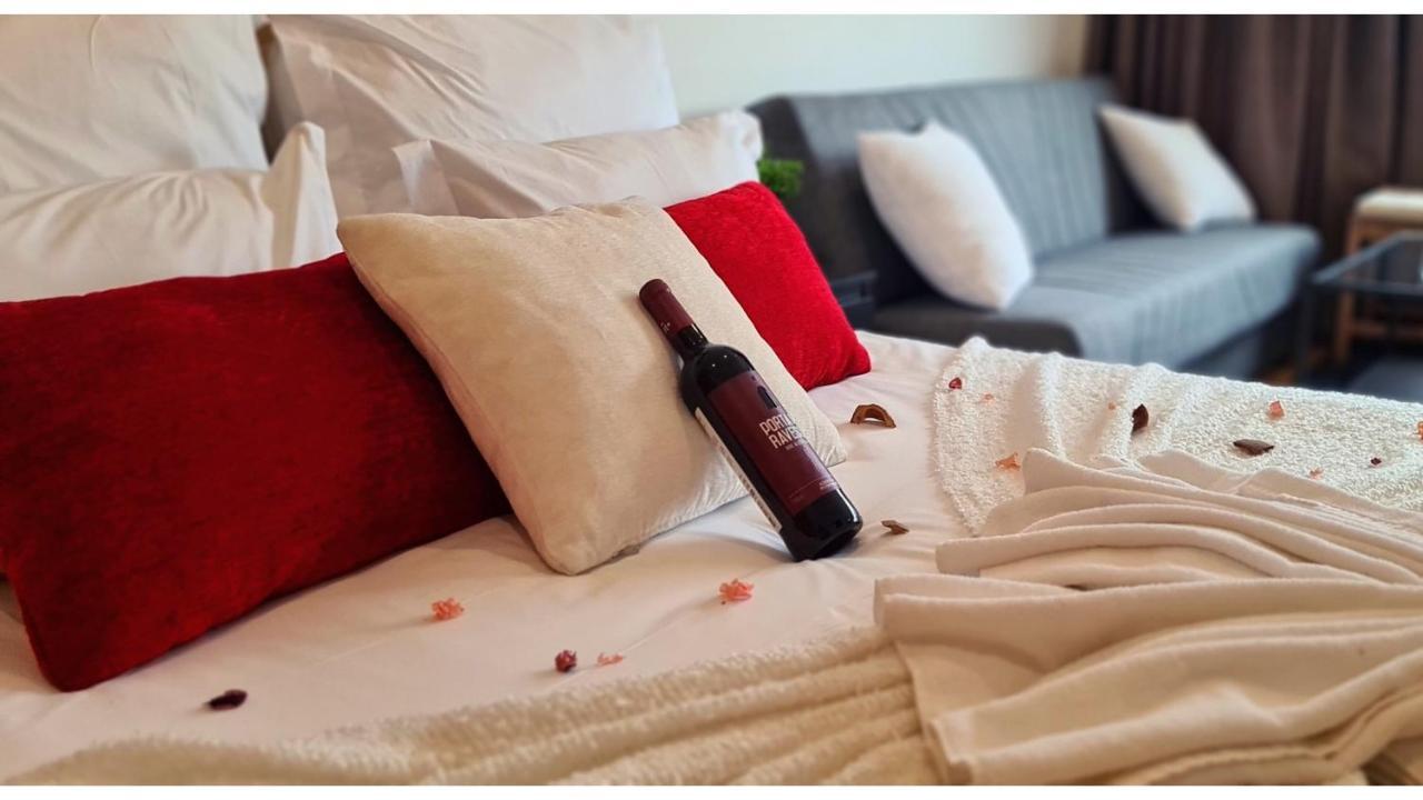 Rentalist Apartaments- Santa Catarina Porto Luaran gambar
