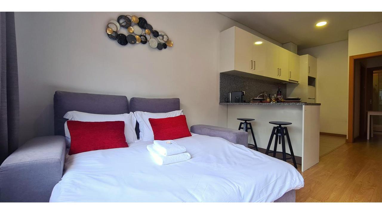 Rentalist Apartaments- Santa Catarina Porto Luaran gambar