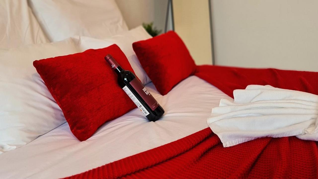 Rentalist Apartaments- Santa Catarina Porto Luaran gambar