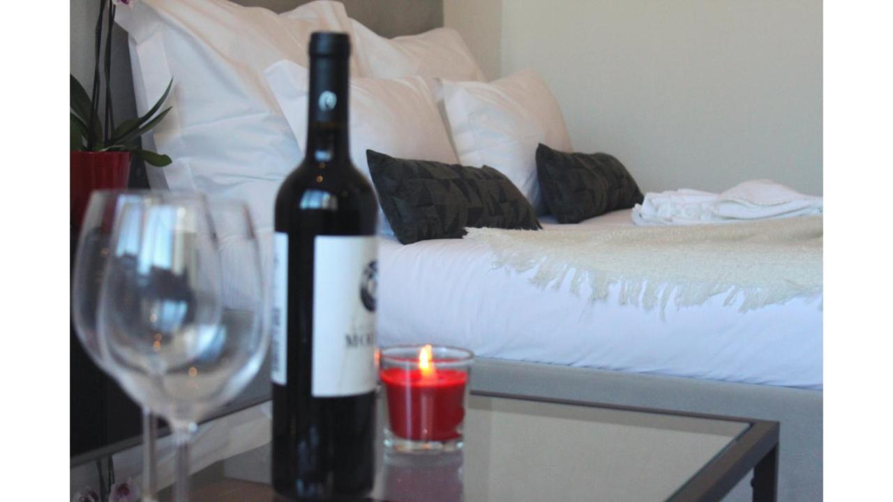 Rentalist Apartaments- Santa Catarina Porto Luaran gambar